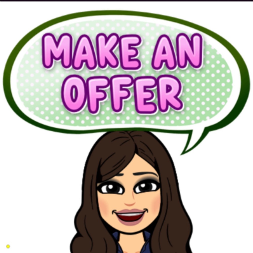 Meet your Posher, Goldie